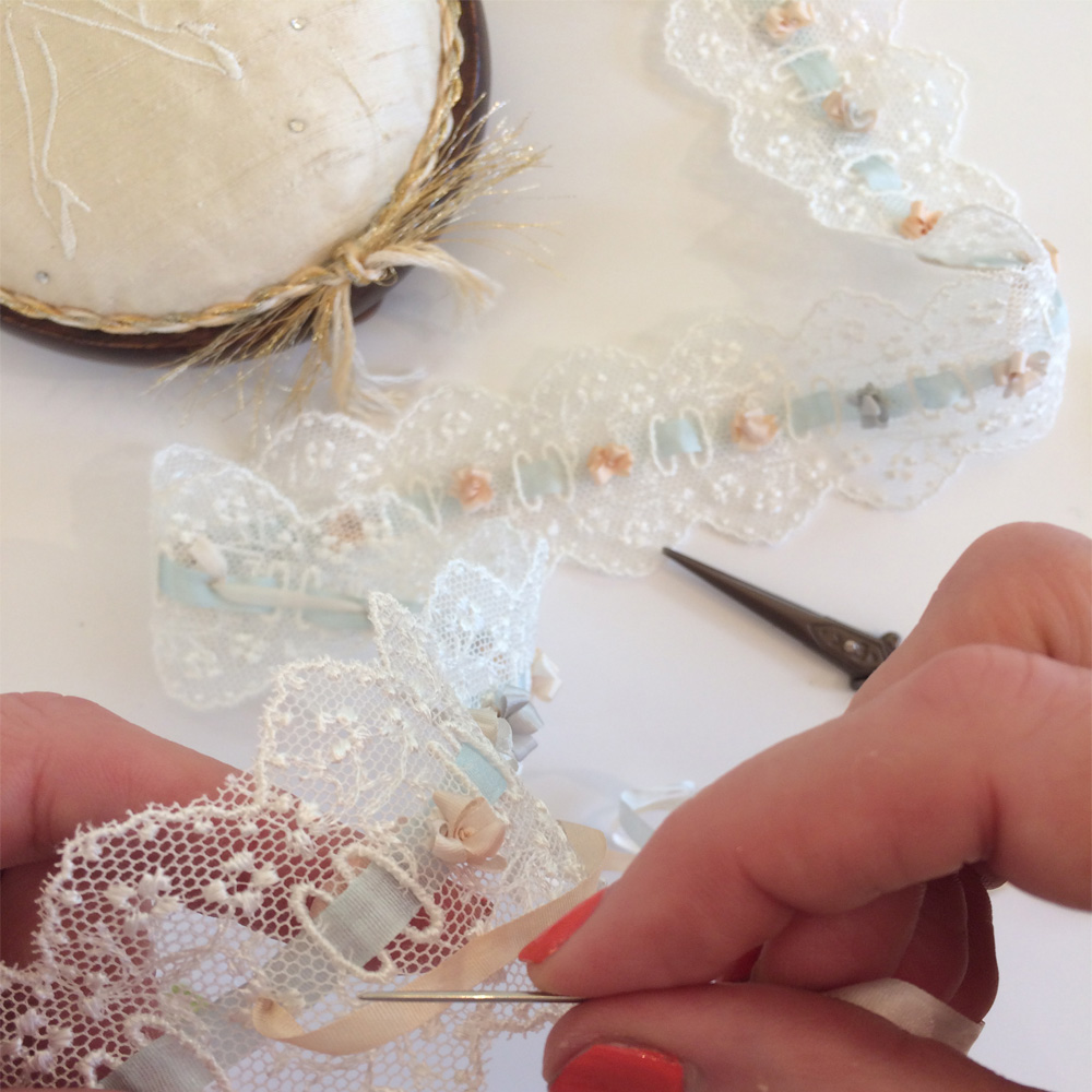 Making a Royal wedding garter Meghan