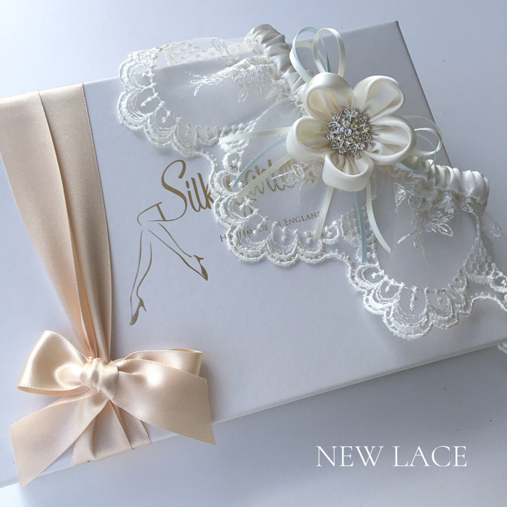 Designer wedding garter Ayana