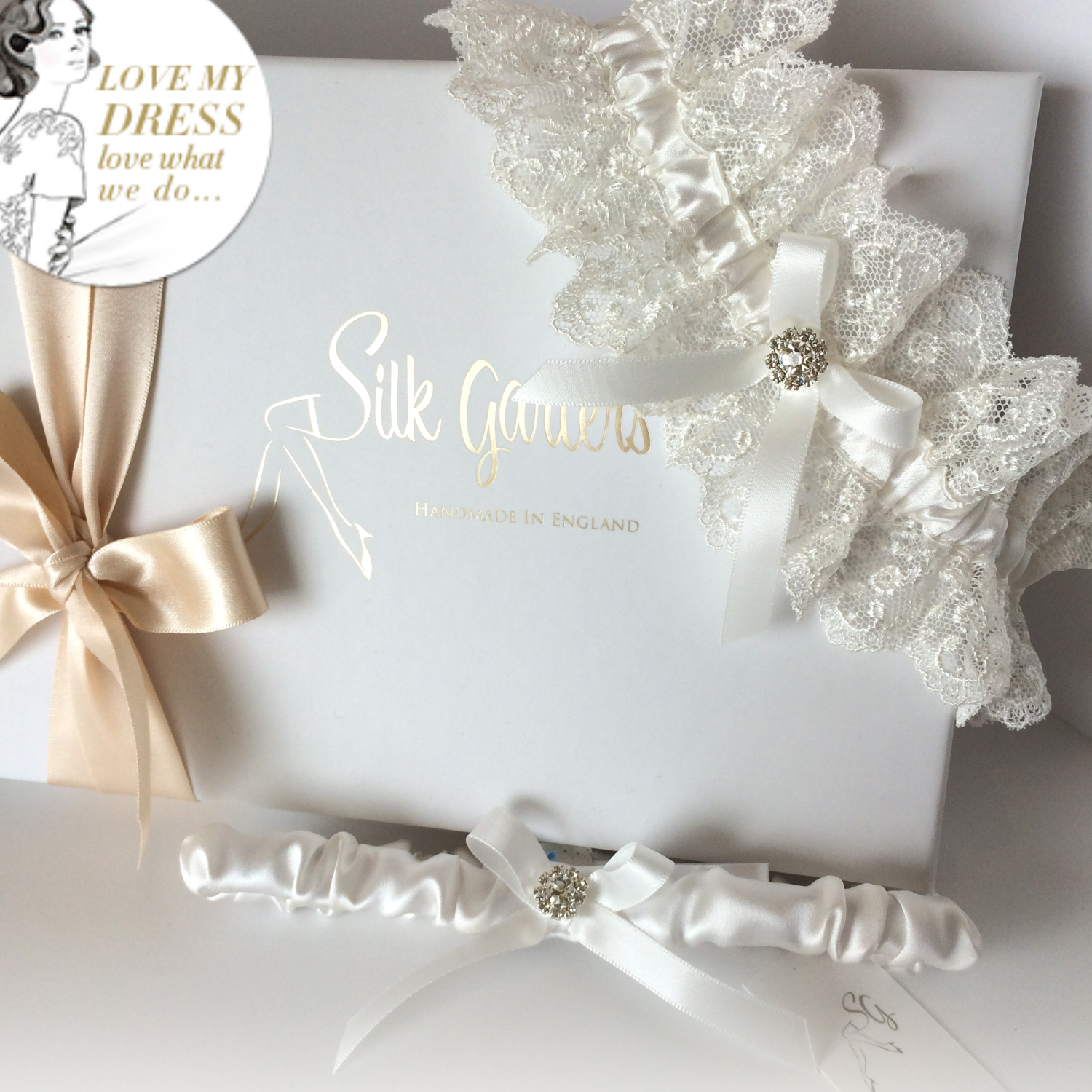 Ivory silk wedding garter set