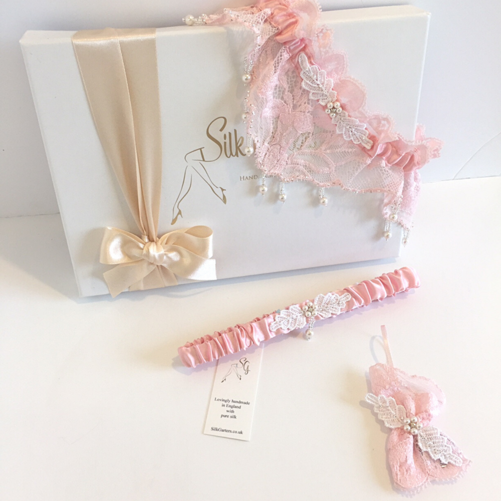 wedding garter set pink lace